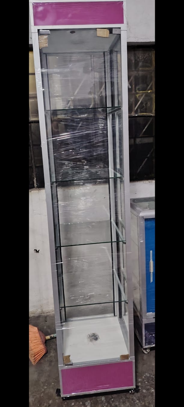 Exhibidor tipo torre